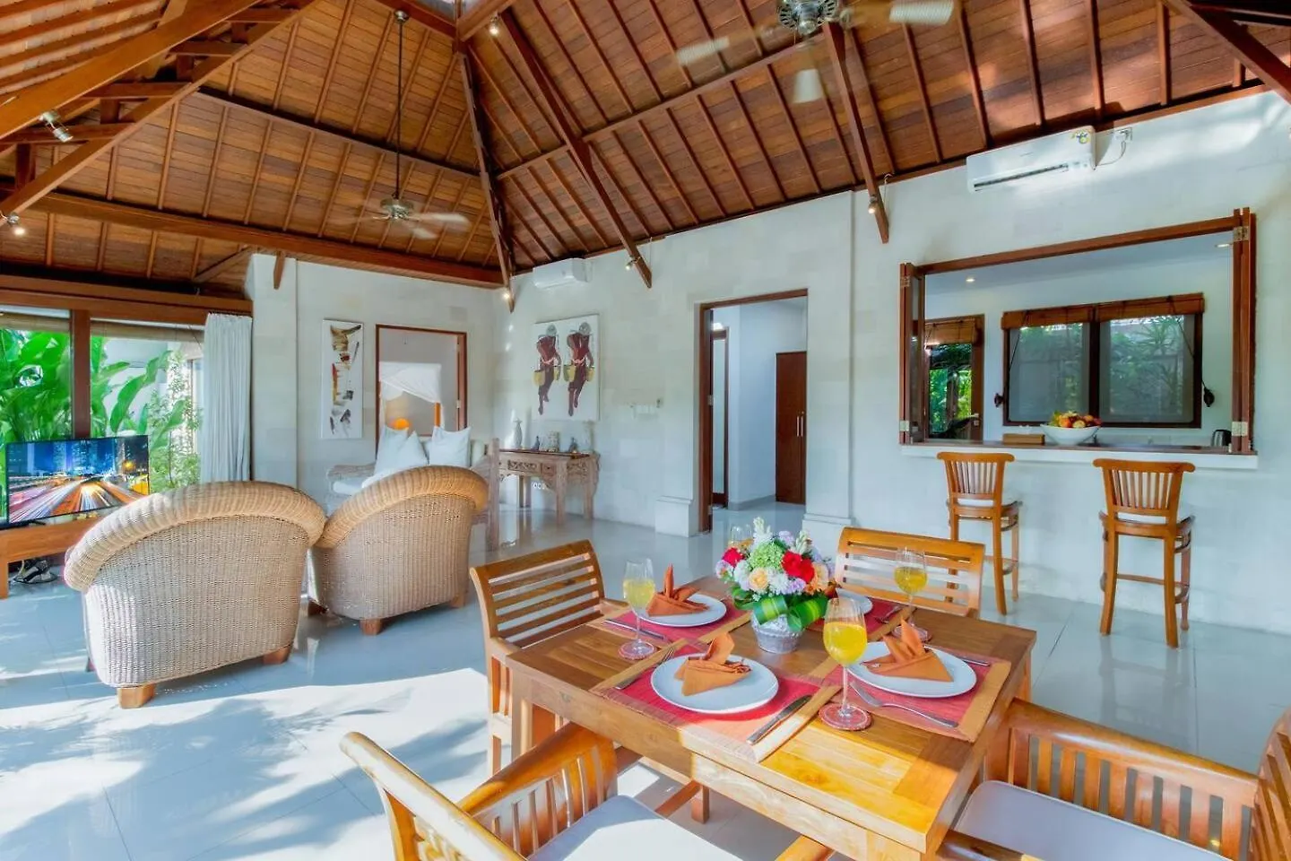 Heart Of Seminyak, 2Br, Sleeps 4, Walk To Bintang 빌라 세미냑