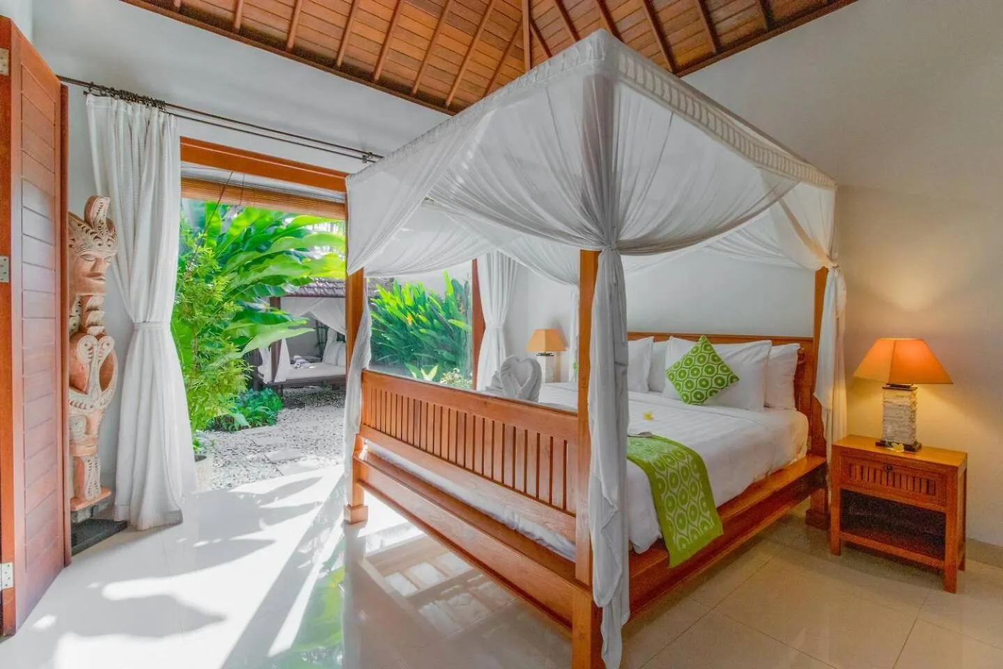 Heart Of Seminyak, 2Br, Sleeps 4, Walk To Bintang 빌라 인도네시아